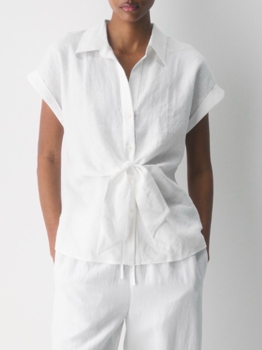 New w Tags! Little Moon Aritzia Windrose White 100% Linen Top Med